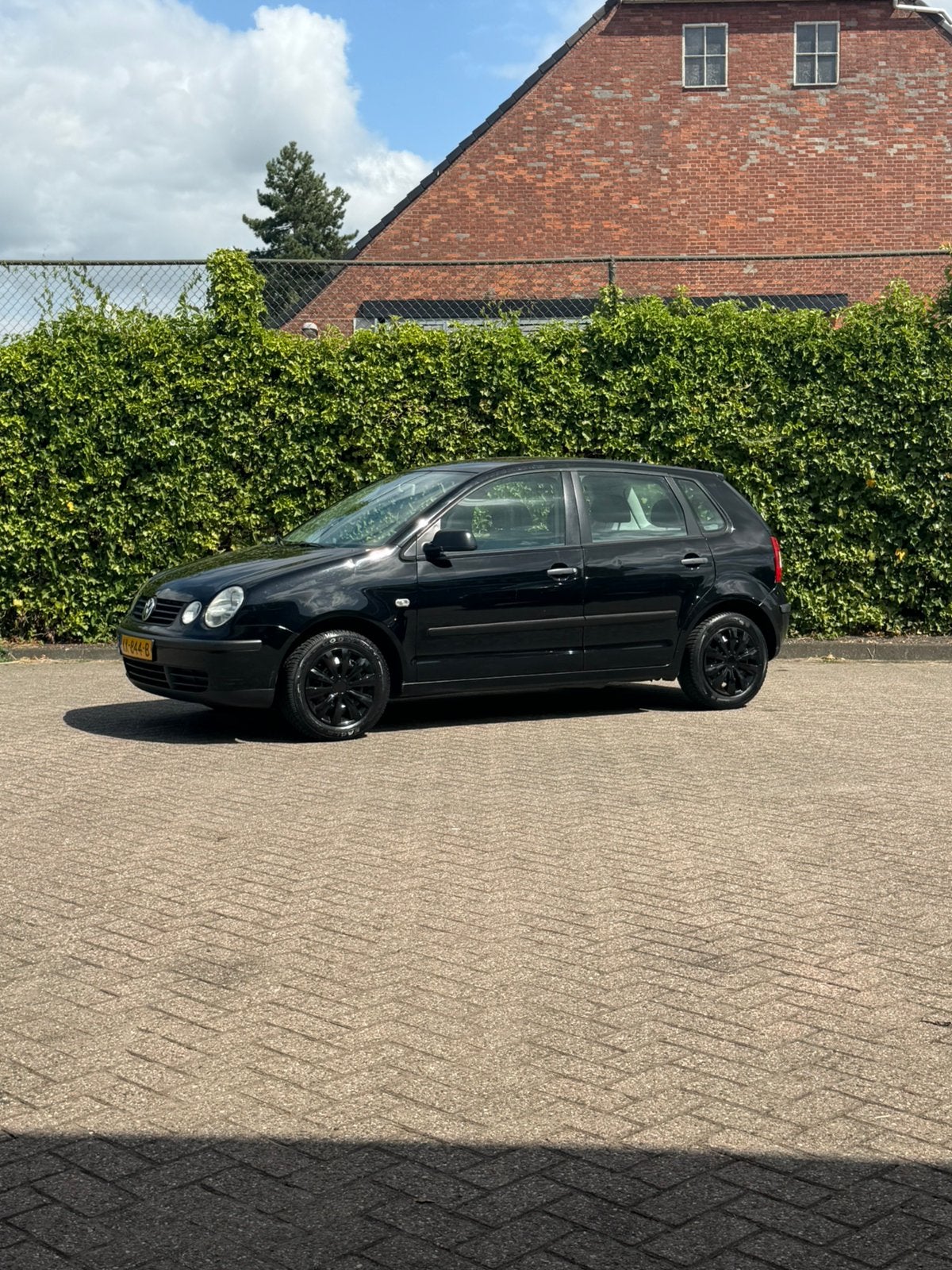 Volkswagen Polo FSI 1.4 2003 Zwart 5 Deurs, Auto's, Volkswagen, Particulier, Benzine, Hatchback, Geïmporteerd, Zwart, Ophalen
