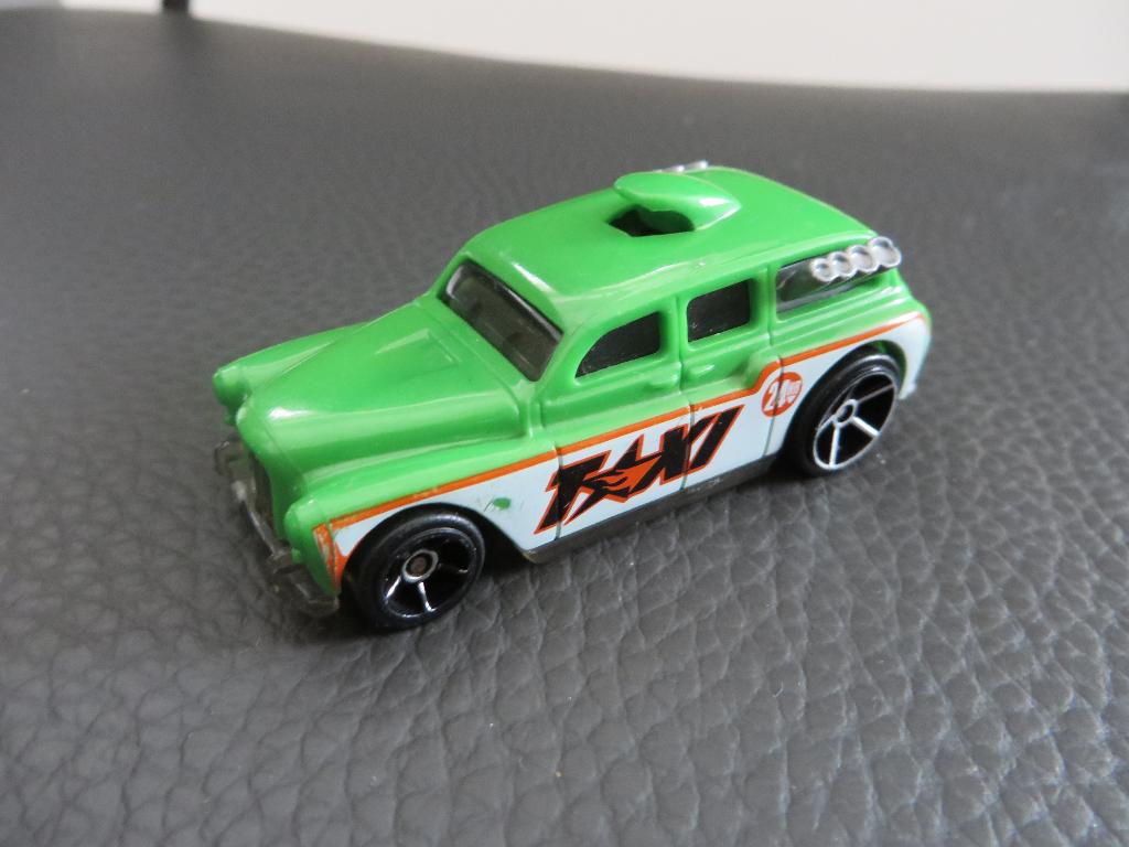 Hotwheels London Austin Cockney Taxi Cab, Ophalen of Verzenden, Zo goed als nieuw, Auto