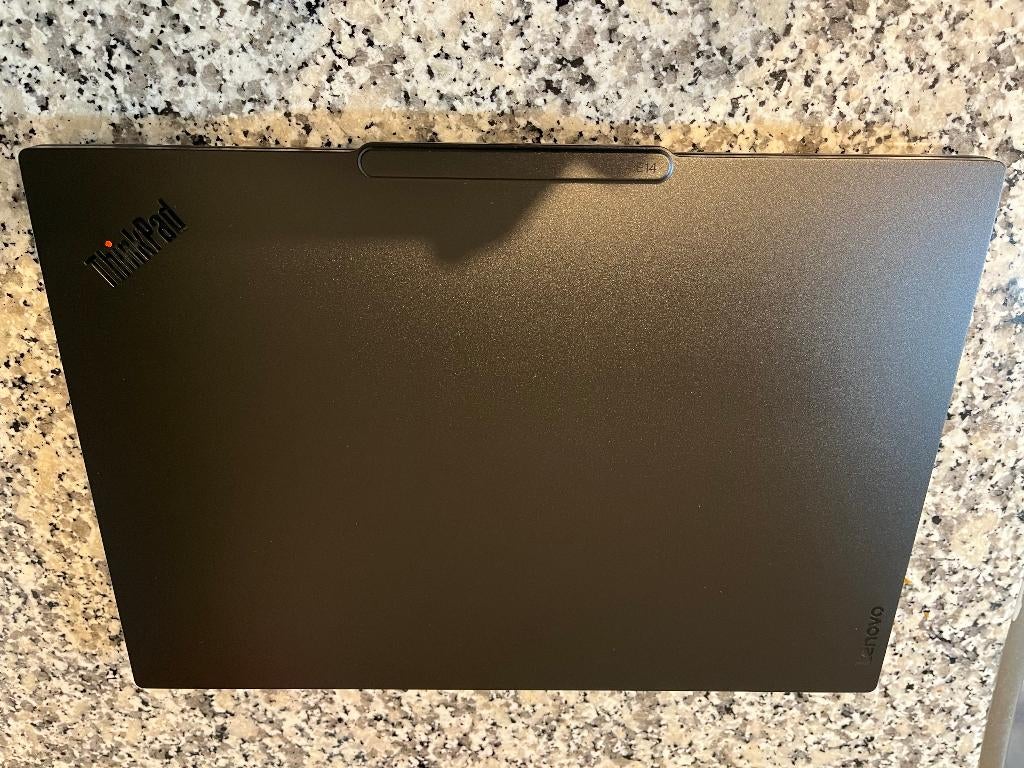 Lenovo ThinkPad E14 Gen 7 Nieuw, Qwerty, Nieuw, 14 inch, SSD