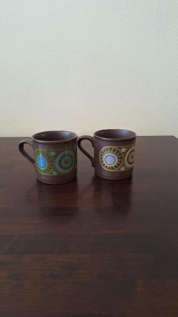 KILNCRAFT 2 mokken retro koppen Engels vintage, Keramiek, Ophalen of Verzenden, Zo goed als nieuw, Overige stijlen