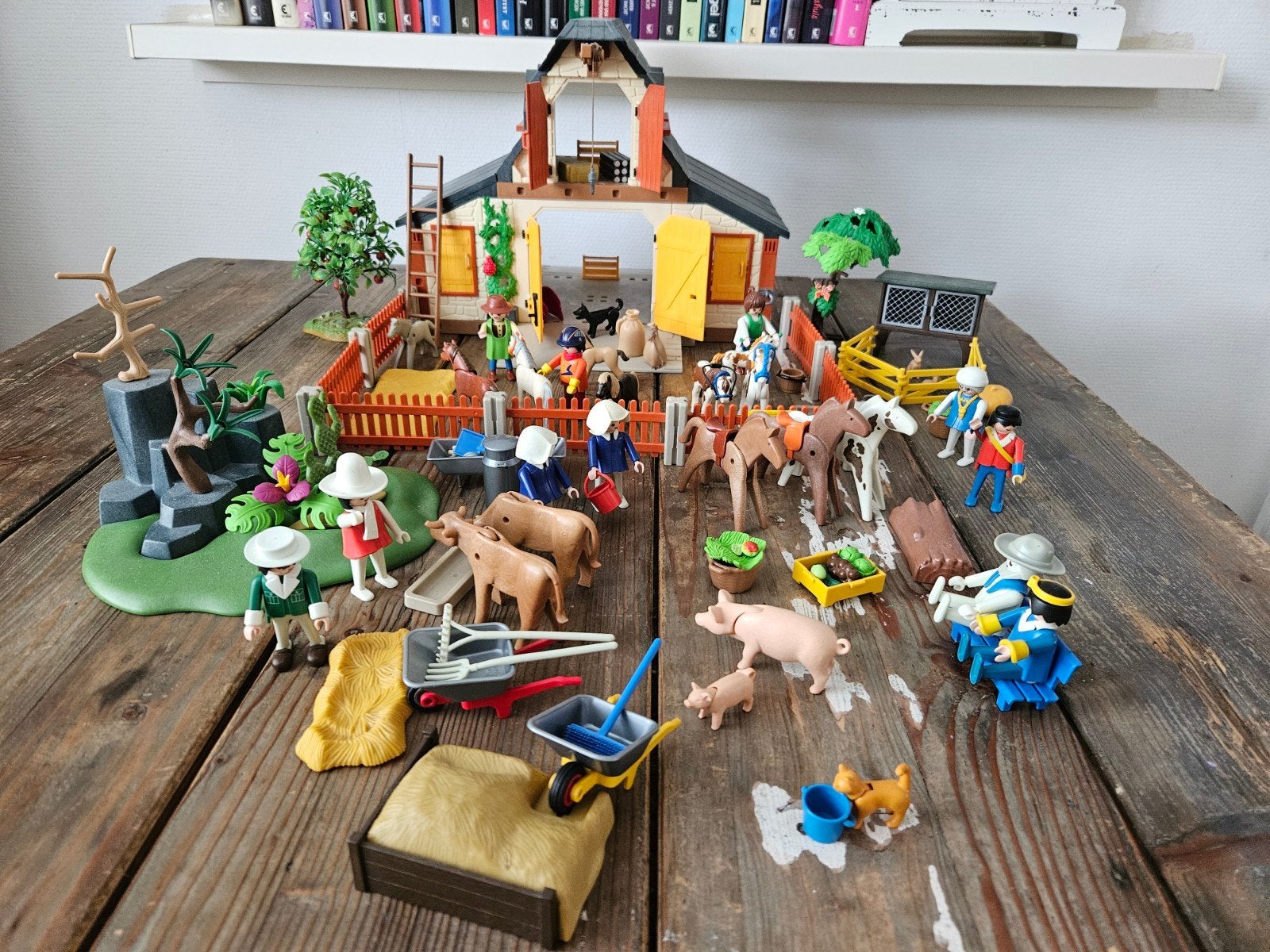 playmobiel paarden/ boerderij,springconcour ,paardendouche, Ophalen of Verzenden, Gebruikt