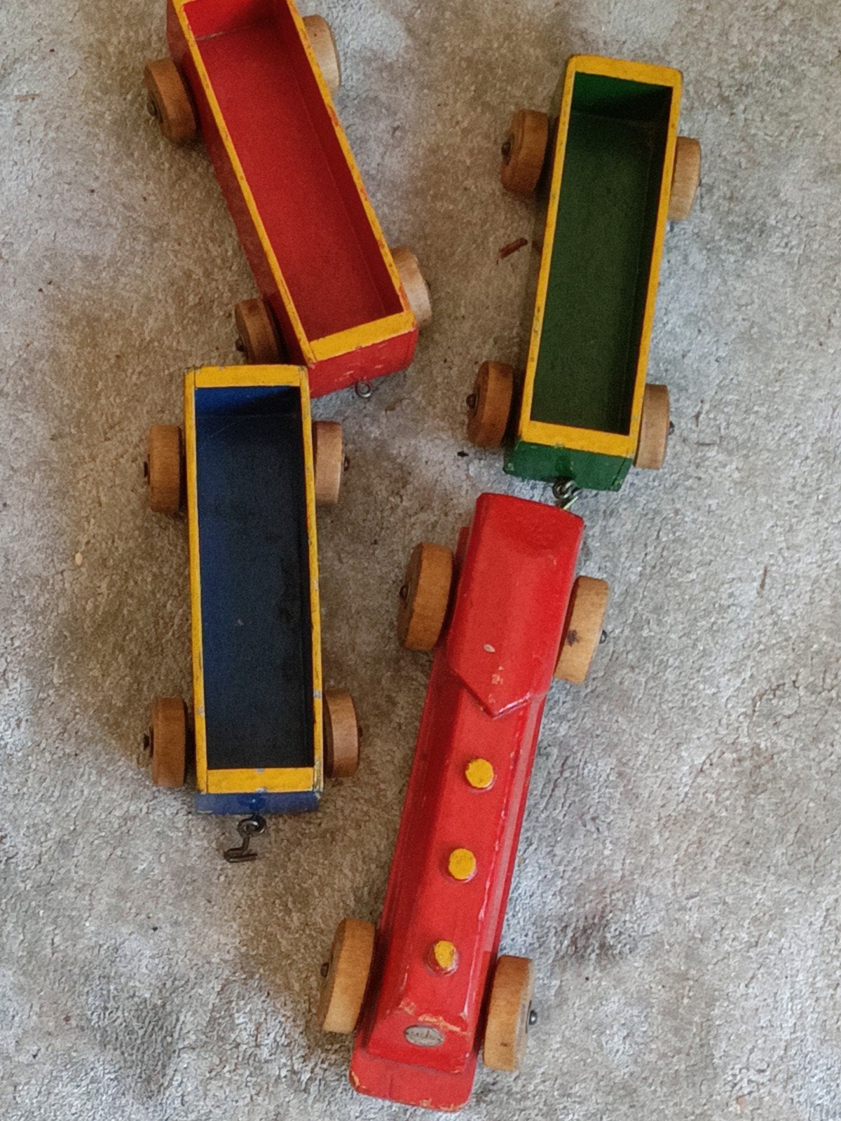 Vintage ADO Houten Trein met 4 Wagons - Klassiek Speelgoed, Antiek en Kunst, Antiek | Speelgoed, Ophalen of Verzenden