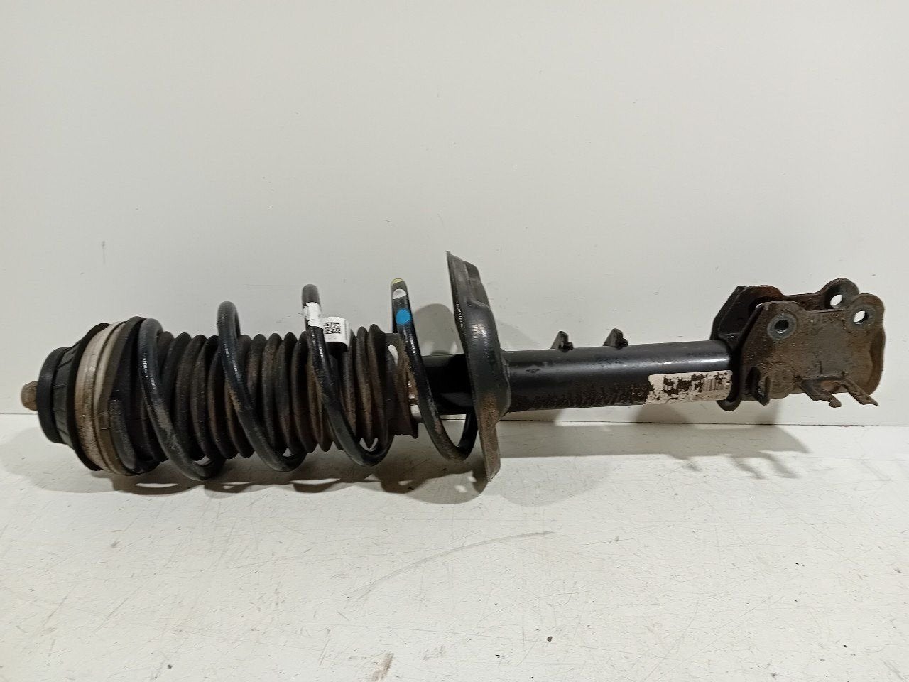 Veerpoot links voor Fiat Panda, Van der Ven Autorecycling B.V., Gebruikt, Ettenseweg 76, 4706 PB Roosendaal, The Netherlands, Herkomst onderdeel bekend