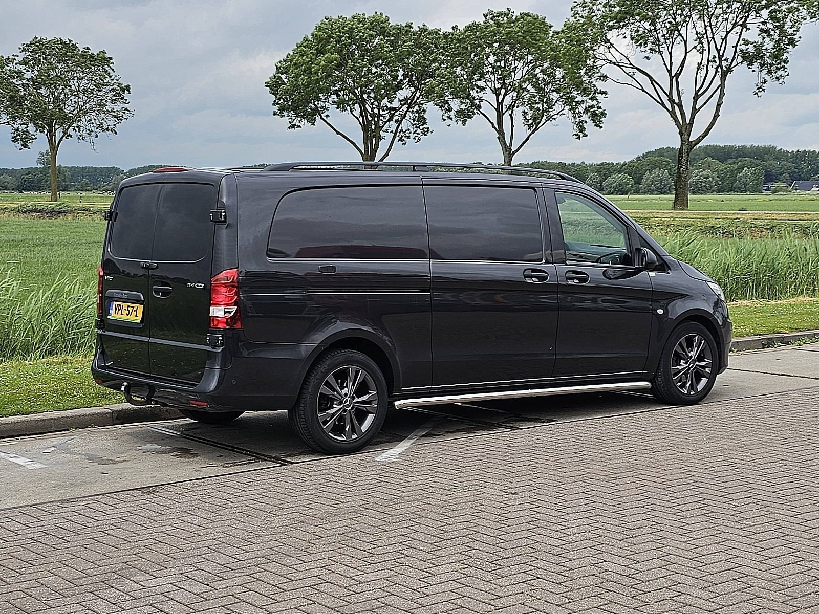 MERCEDES-BENZ VITO 114 xxl ac aut euro6, Auto's, Automaat, 136 pk, Gebruikt, Euro 6