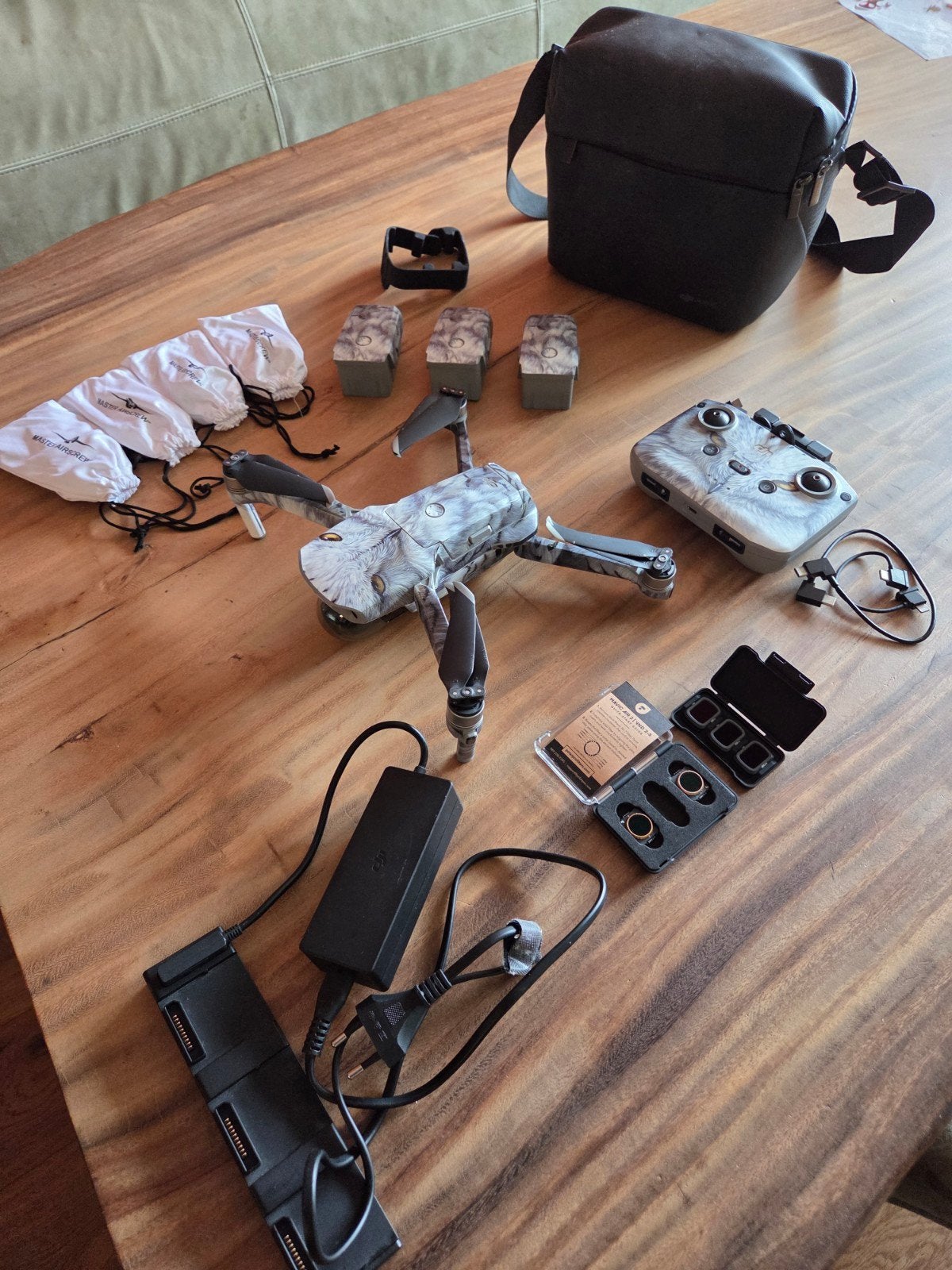 DJI Mavic Air 2 Fly More Combo met extra's, 30 tot 45 minuten, Cameradrone, 5 tot 10 kilometer, Zo goed als nieuw