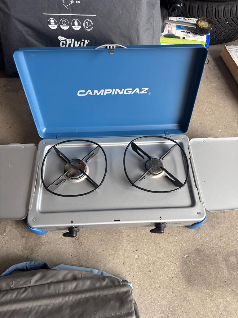 Campingaz, 2 pits, met alle toebehoren, Ophalen, Zo goed als nieuw