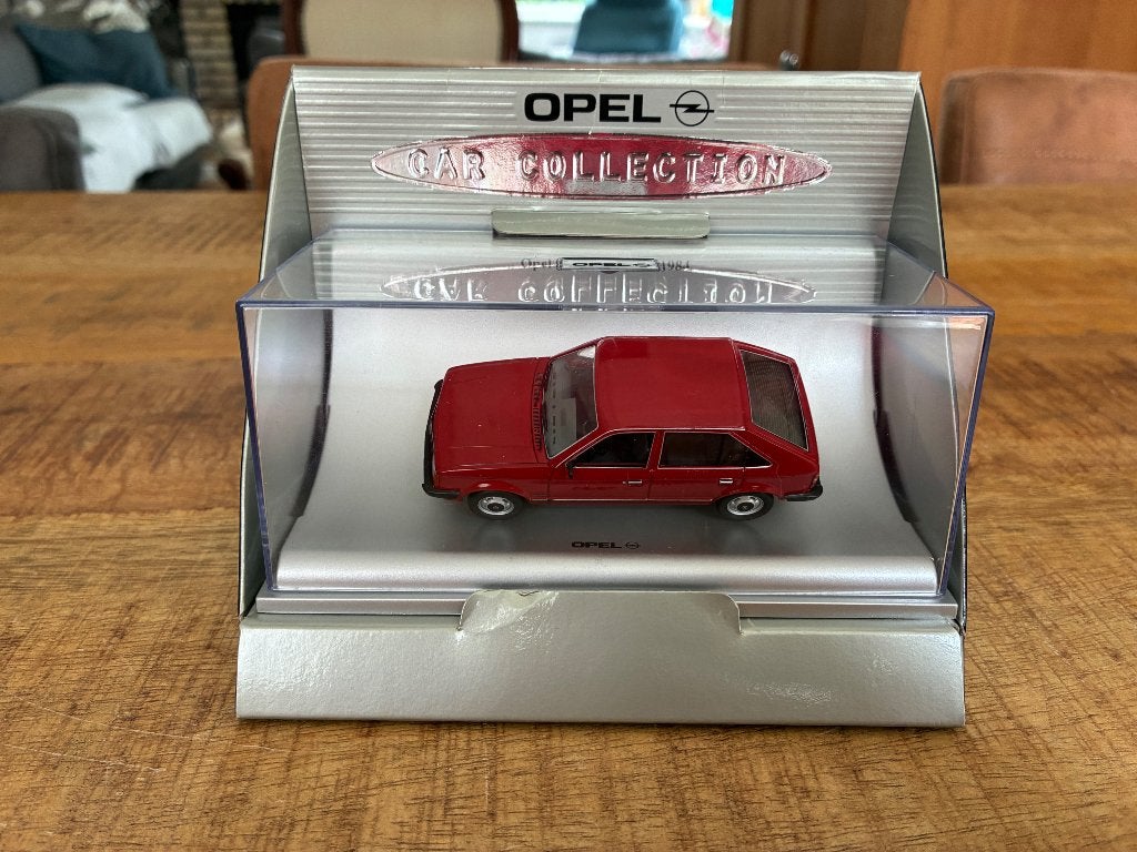 Opel Kadett D, Opel car collection 1:43, Hobby en Vrije tijd, Modelauto's | 1:43, Ophalen of Verzenden, Zo goed als nieuw, Auto