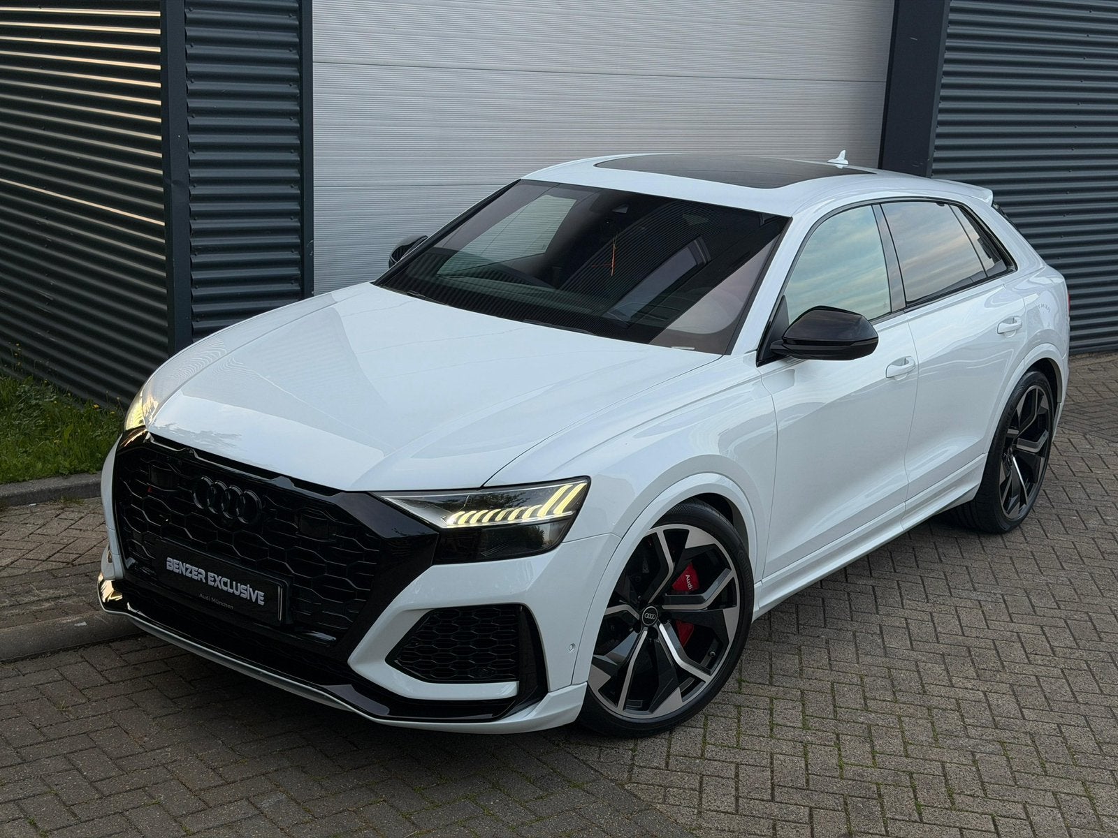 Audi RS Q8 4.0 TFSI quattro 600PK | PANO-DAK | LEDER | B&OI, 600 pk, Wit, Bedrijf, Vierwielaandrijving