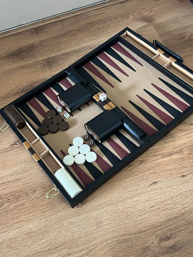 Backgammon Reisspel - Compleet en in Uitstekende Staat, Een of twee spelers, Ophalen of Verzenden, Zo goed als nieuw, Reisspel