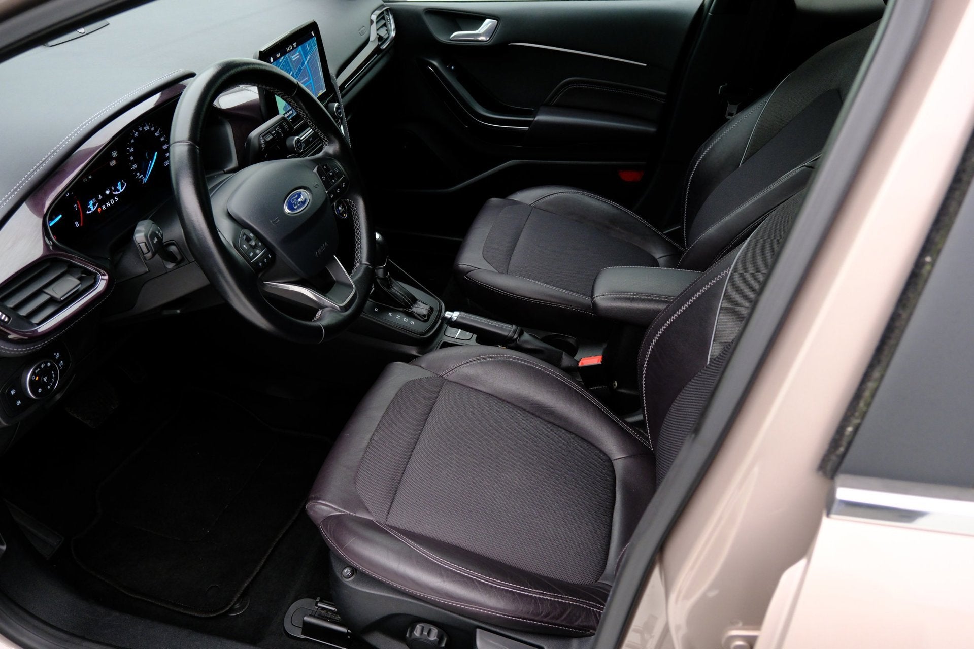 Ford Fiesta 1.0 EcoBoost Vignale 5-drs Aut. Half Leder|CarPl, Auto's, Gebruikt, Euro 6, 49 €/maand, Origineel Nederlands