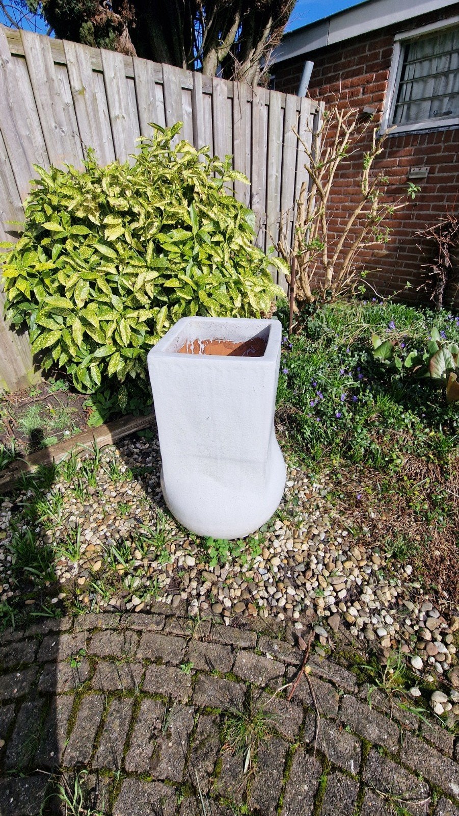 Unieke zware plantenbak - Rond en vierkant design, Ophalen, Gebruikt, Minder dan 60 cm, Balkon