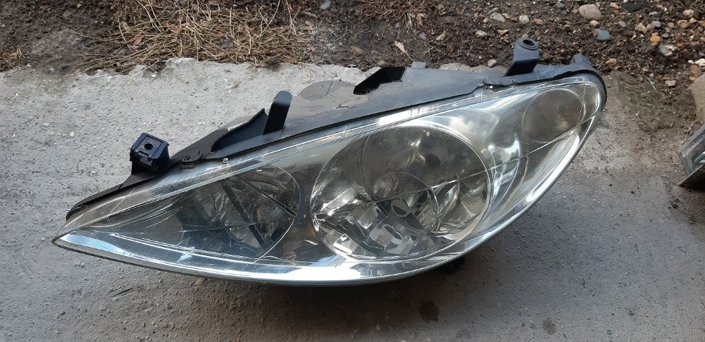 Linker koplamp Peugeot 307 uit 2004, Ophalen of Verzenden