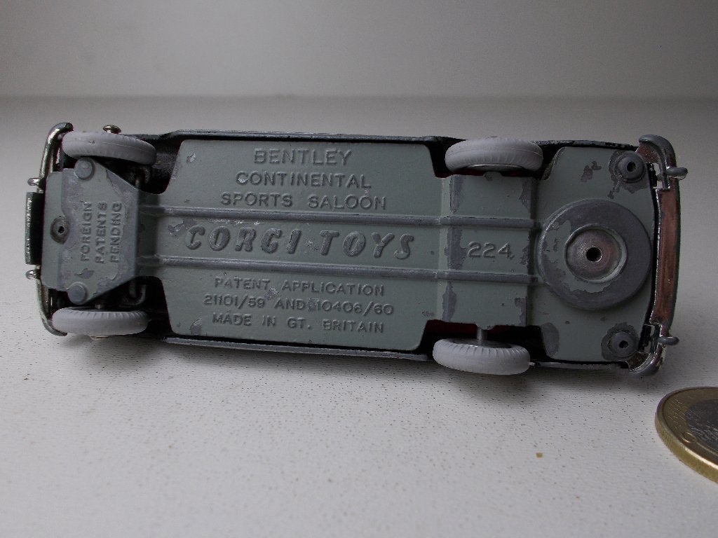 1961 Corgi Toys 224 BENTLEY CONTINENTAL SPORTS SALOON (-B-), Ophalen of Verzenden, Zo goed als nieuw, Auto, Corgi