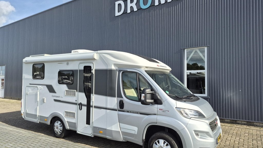 Adria Compact PLUS SL, automaat - 35.313 km, Automaat, Boiler, Ringverwarming, Fiat