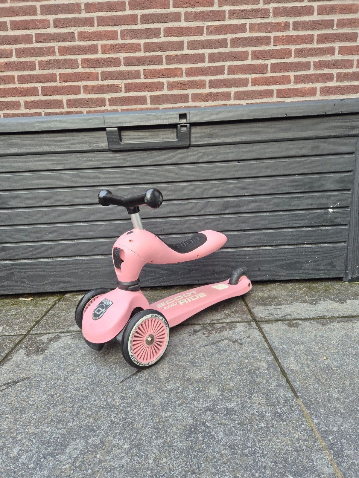 Roze Scoot and Ride Highwaykick 1 step/loopfiets, Fietsen en Brommers, Steps, Gebruikt, Gewone step, Ophalen