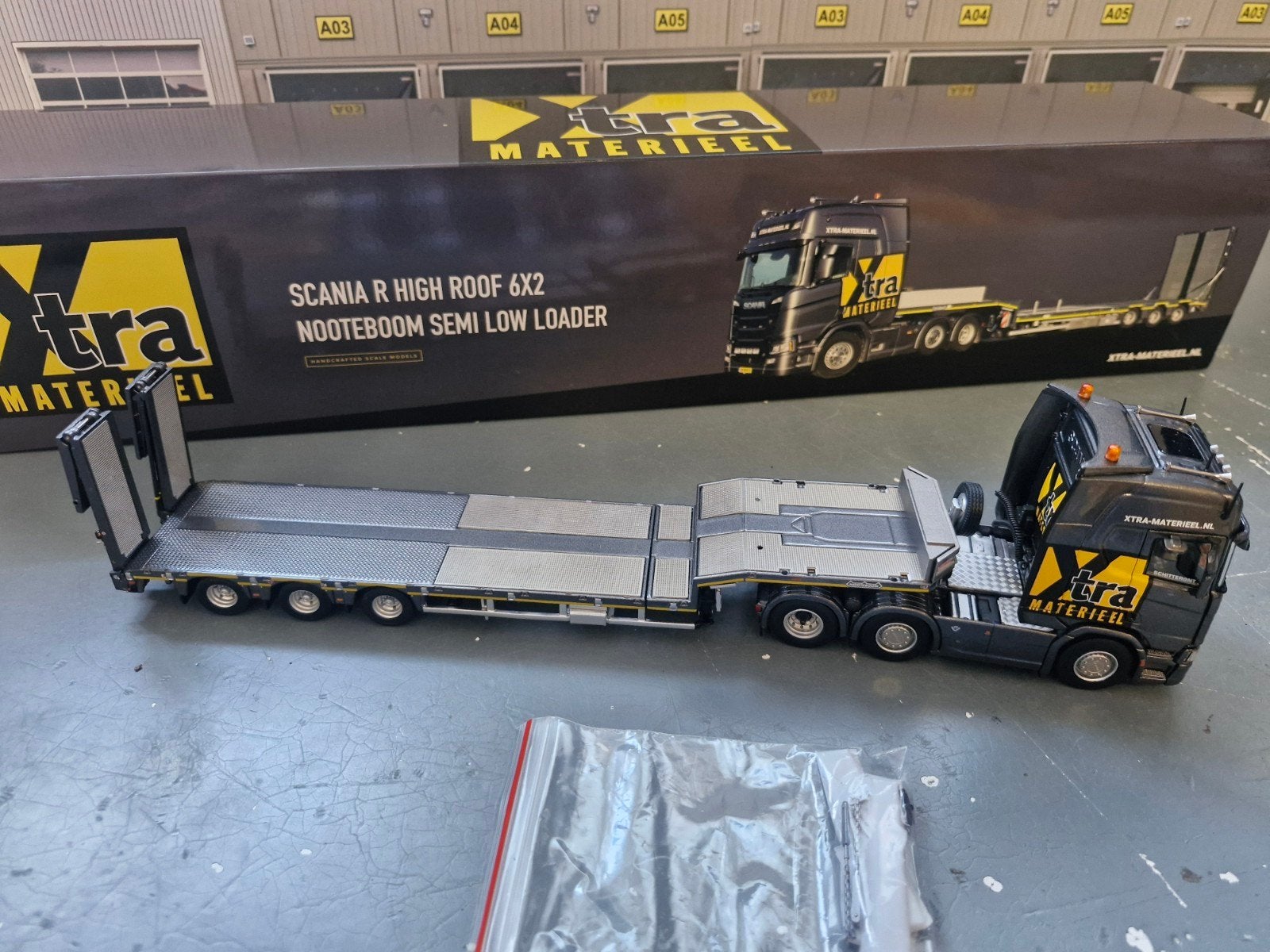 scania R 6x2 met semi dieplader uitschuifbaar met oprijplank, Ophalen of Verzenden, Nieuw, Bus of Vrachtwagen, Wsi