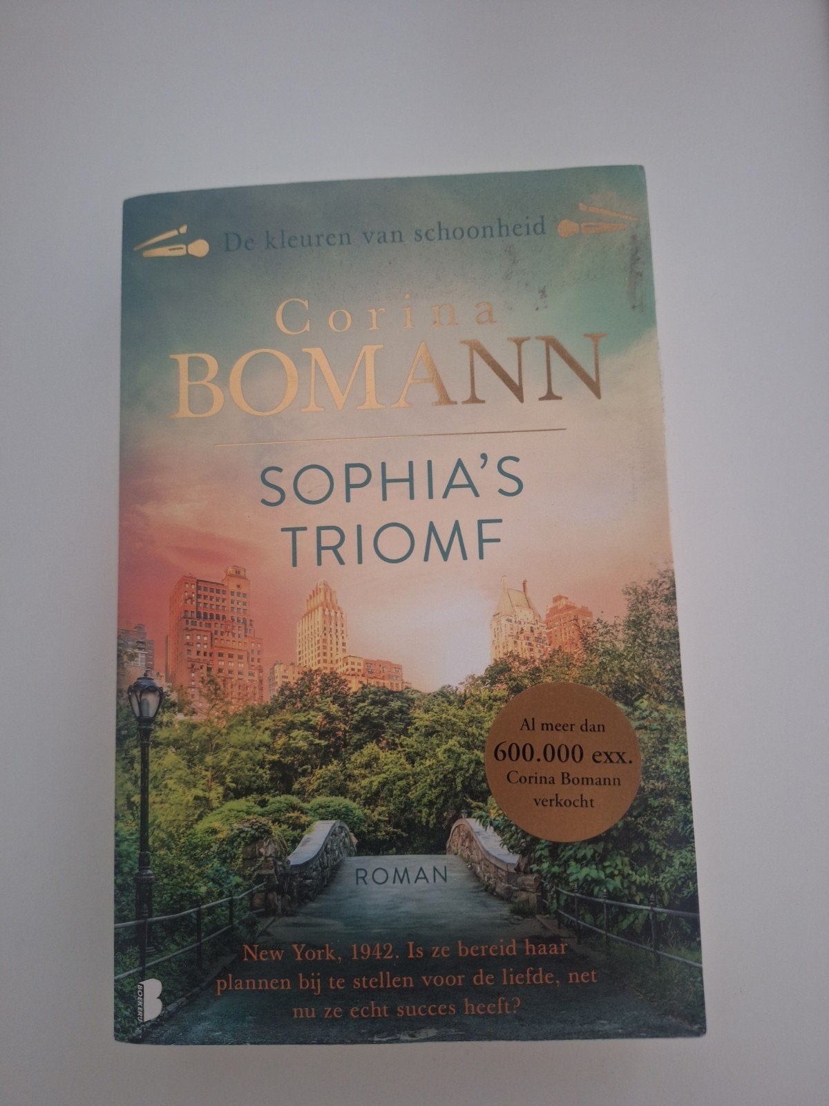 Corina Bomann - Sophia's Triomf (Roman), Boeken, Ophalen of Verzenden, Zo goed als nieuw, Corina Bomann, Europa overig