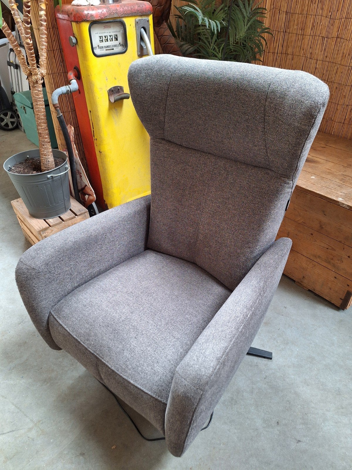 Prominent sta op stoel, Ophalen, Gebruikt, Minder dan 75 cm, 50 tot 75 cm