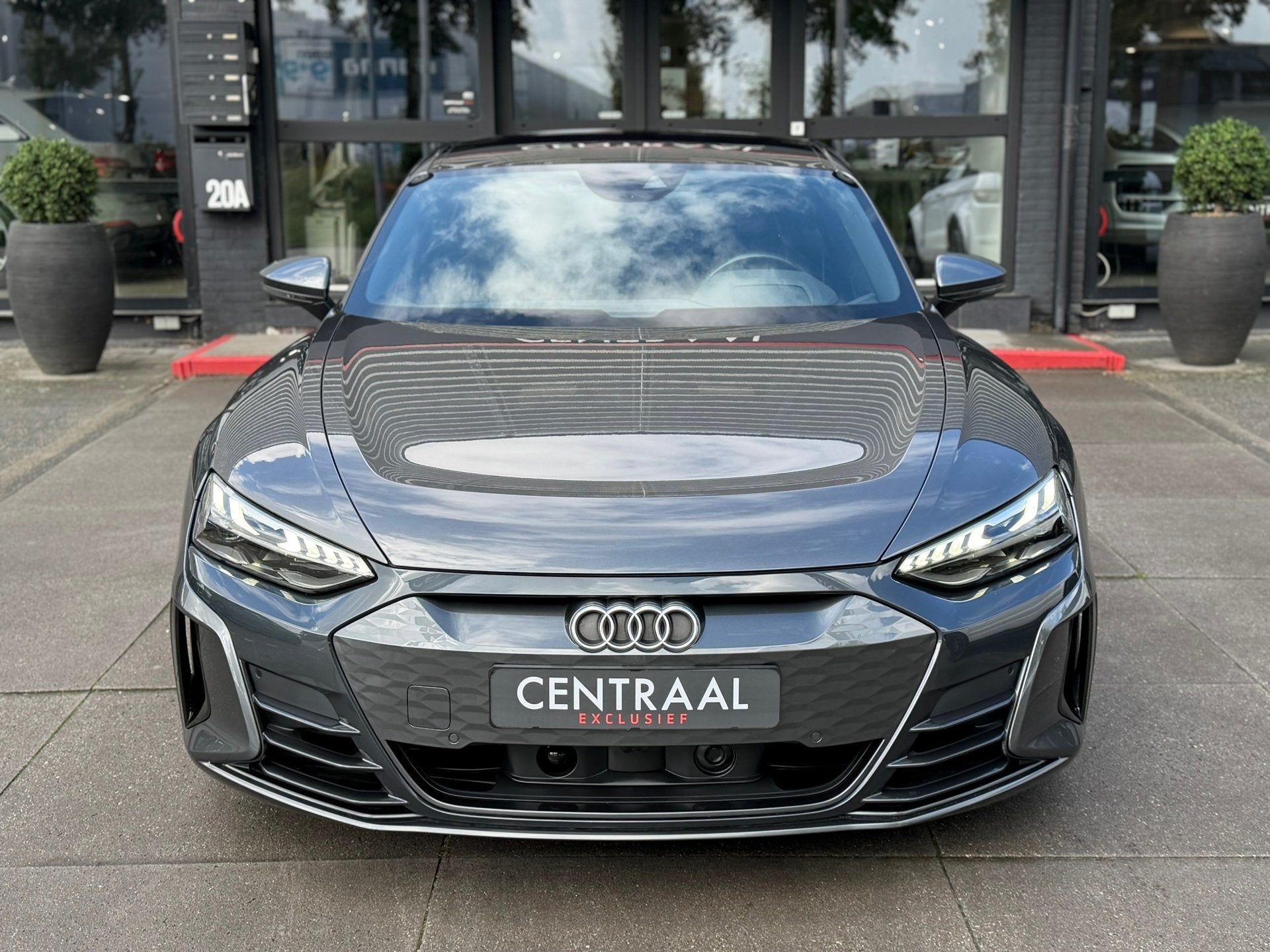 Audi E-tron GT GT 93 kWh NL-Auto|Luchtvering|Memory|476PK|Ca, Auto's, Automaat, Dealer onderhouden, 479 km, Gebruikt