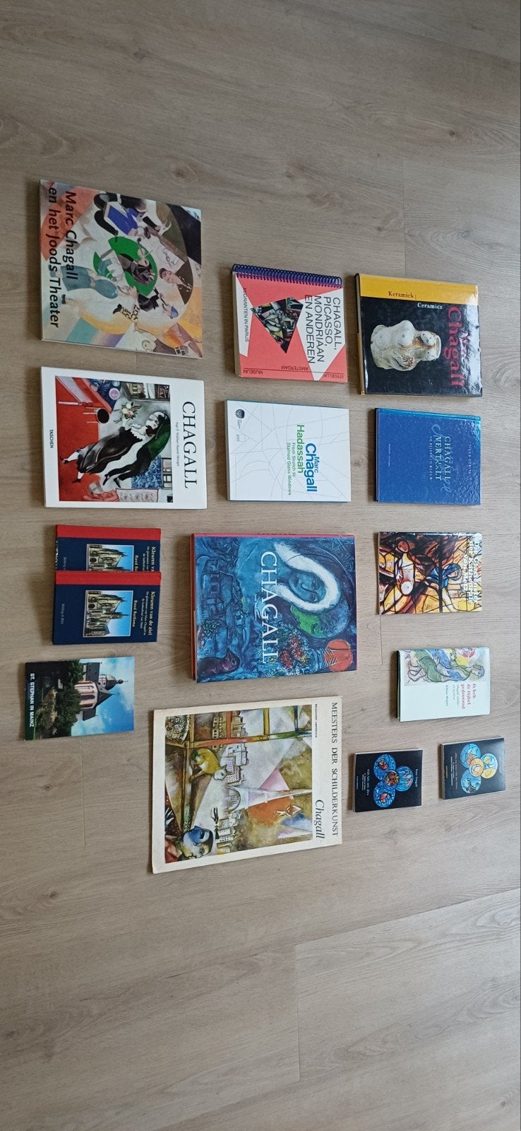 Marc Chagall verschillende boeken en catalogi, Boeken, Ophalen of Verzenden, Zo goed als nieuw