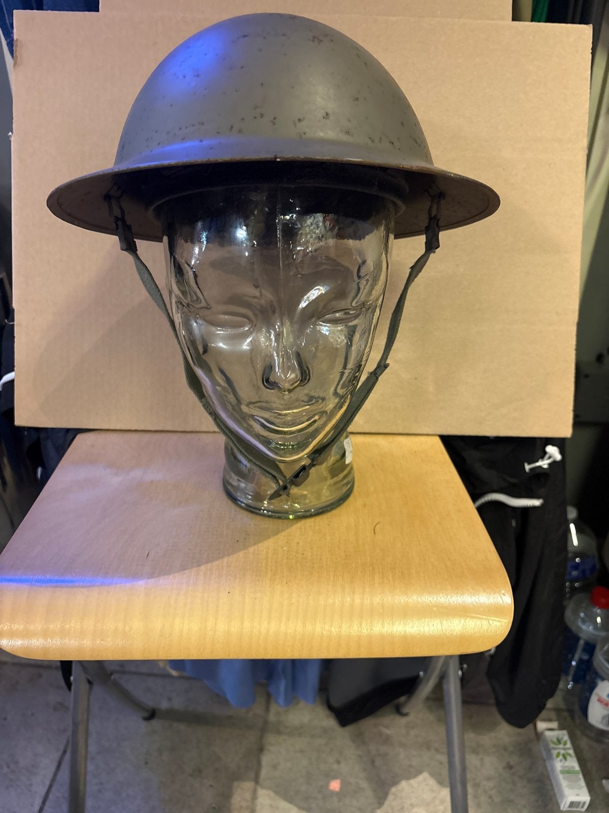 Vintage Militaire Helm - WOII, Verzamelen, Ophalen of Verzenden, Landmacht, Overige gebieden, Helm of Baret