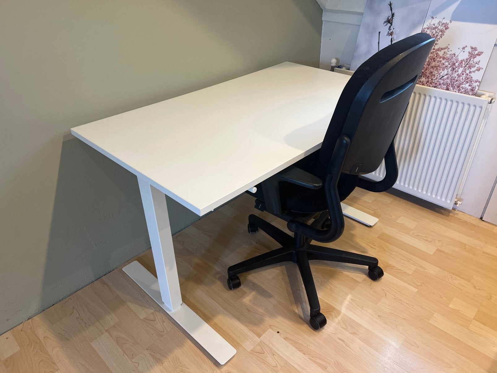 Ikea Trotten bureau + Ahrend bureaustoel, Ophalen, Zit-sta bureau, Scandinavisch, Hout