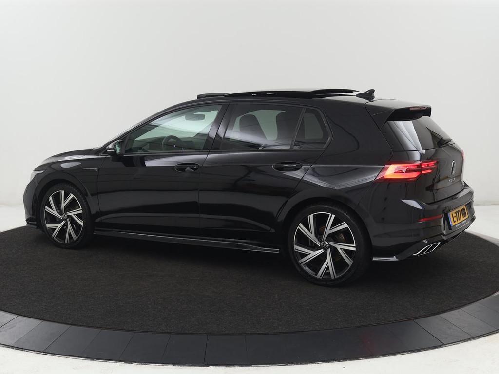 Volkswagen Golf 1.5 eTSI R-Line | Panoramadak | Stoelverwarm, 4 cilinders, 150 pk, Zwart, Origineel Nederlands