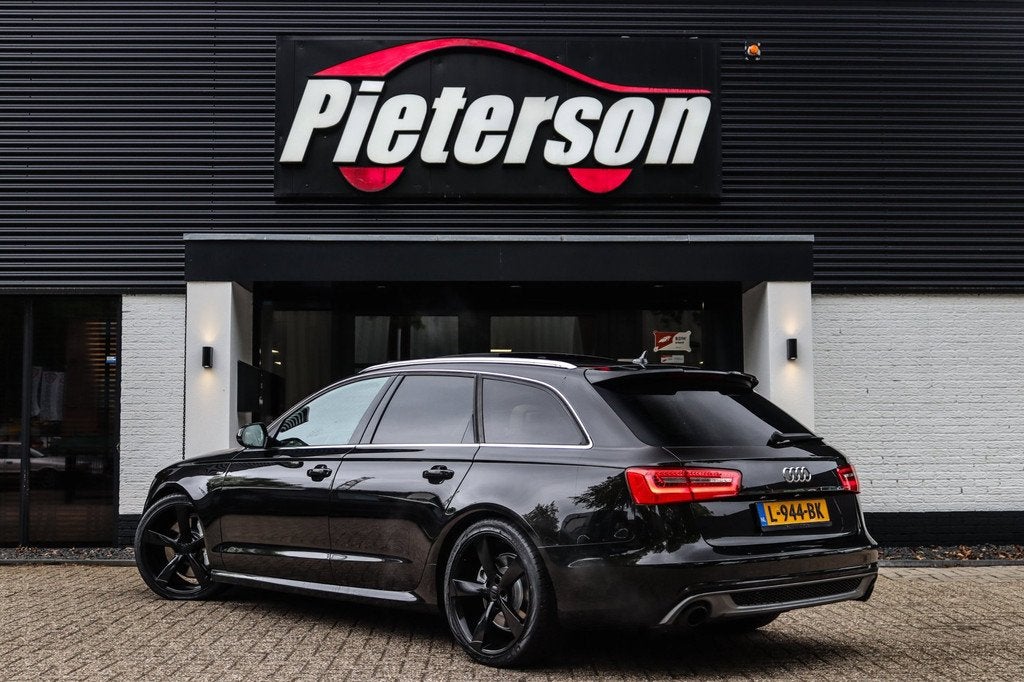 Audi A6 Avant 3.0 TFSI Quattro S-line PANO BOSE LUCHTVERING, Auto's, Automaat, Euro 5, Gebruikt, Beige