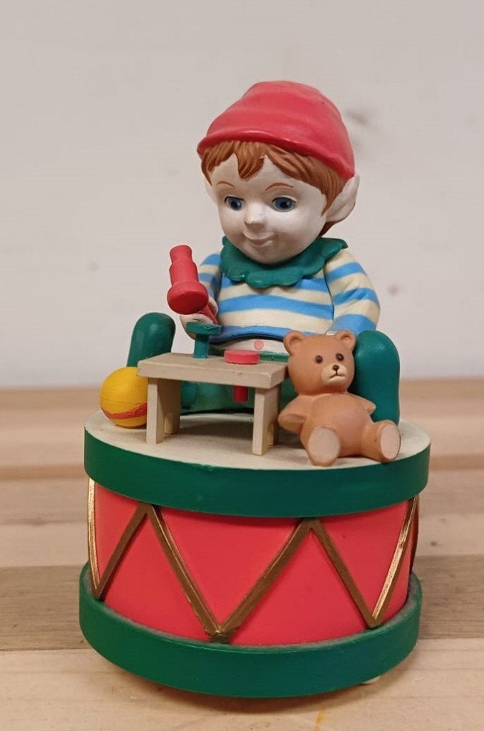 Kerst elf - Muziekdoosje Enesco - Toyland 1986, Diversen, Kerst, Nieuw, Ophalen of Verzenden