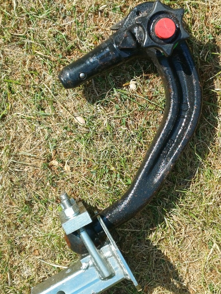 Trekhaak met Twinny Load trekhaakdrager adapter voor fietsen, Auto diversen, Ophalen, 2 fietsen, Gebruikt, Trekhaakdrager