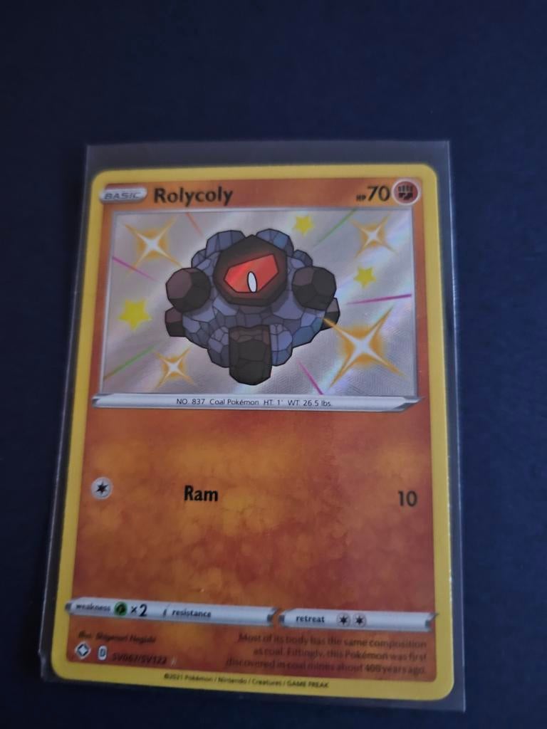 Rolycoly SV067/SV122 Shiny Vault Pokemon Kaart, Ophalen of Verzenden, Zo goed als nieuw, Losse kaart, Foil