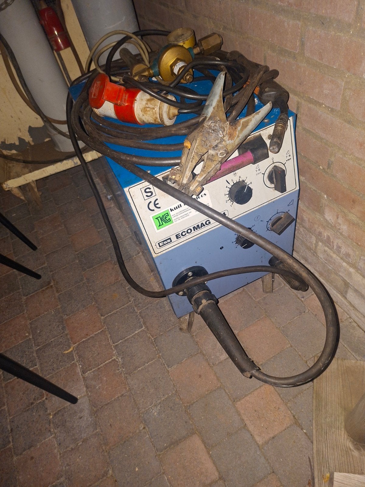 CO2 MIG/MAG Lasapparaat 220/380V met reduceer en fles, Ophalen