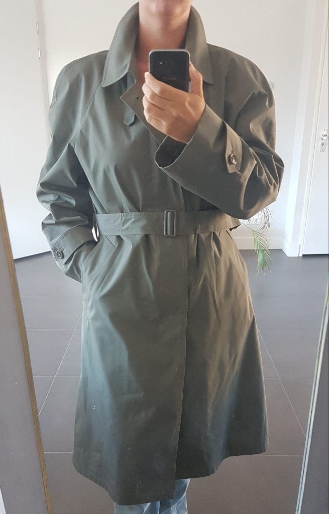 Lange Trenchcoat Groen Perfecte Staat XL, Verzenden, Zo goed als nieuw, Maat 46/48 (XL) of groter, Groen