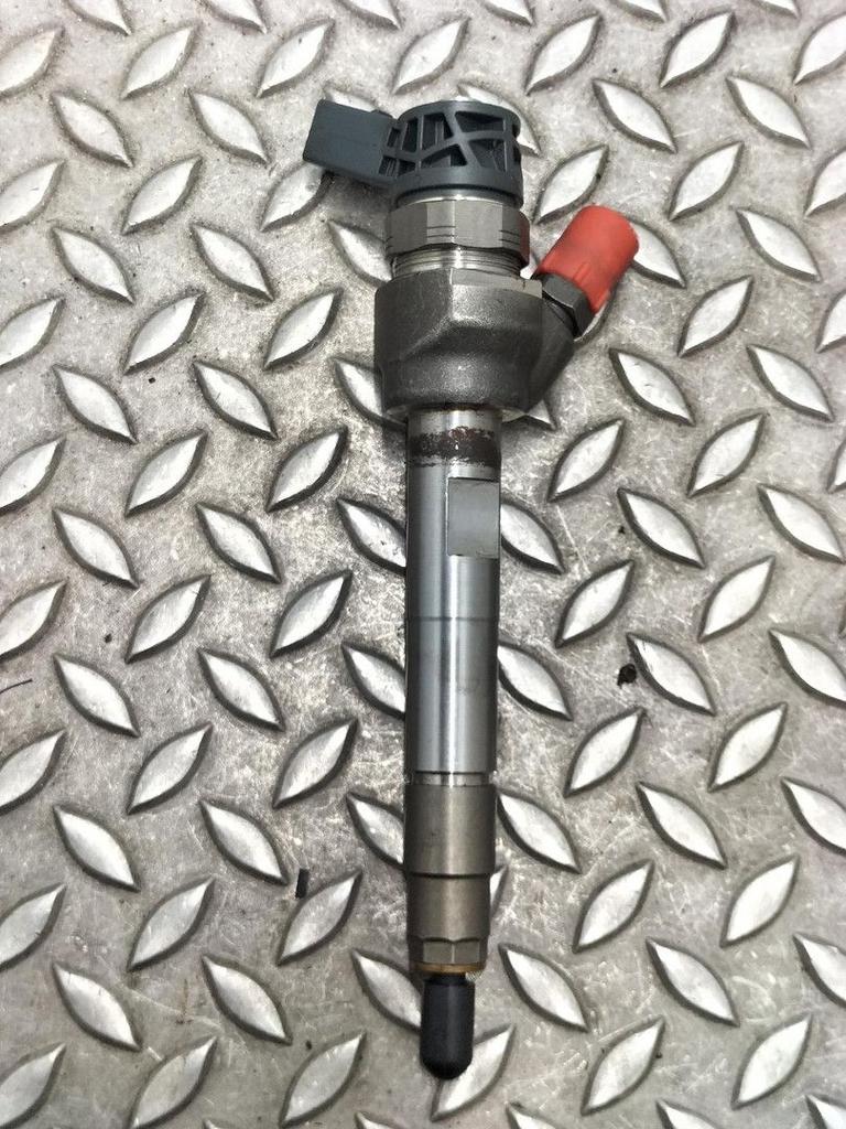 BMW X1 BRANDSTOF INJECTOR / VERSTUIVER 044511061301 2018, Ophalen of Verzenden, Gebruikt, ARN erkend