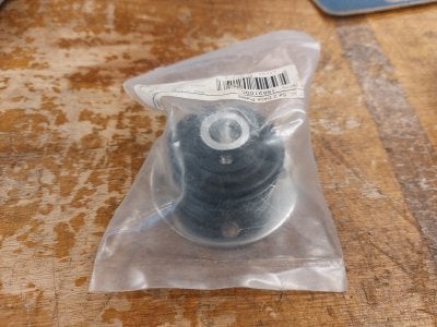Lewmar Upstands 19821000 deckplate 2, Niet ingevuld, Gebruikt, Niet ingevuld, Niet ingevuld