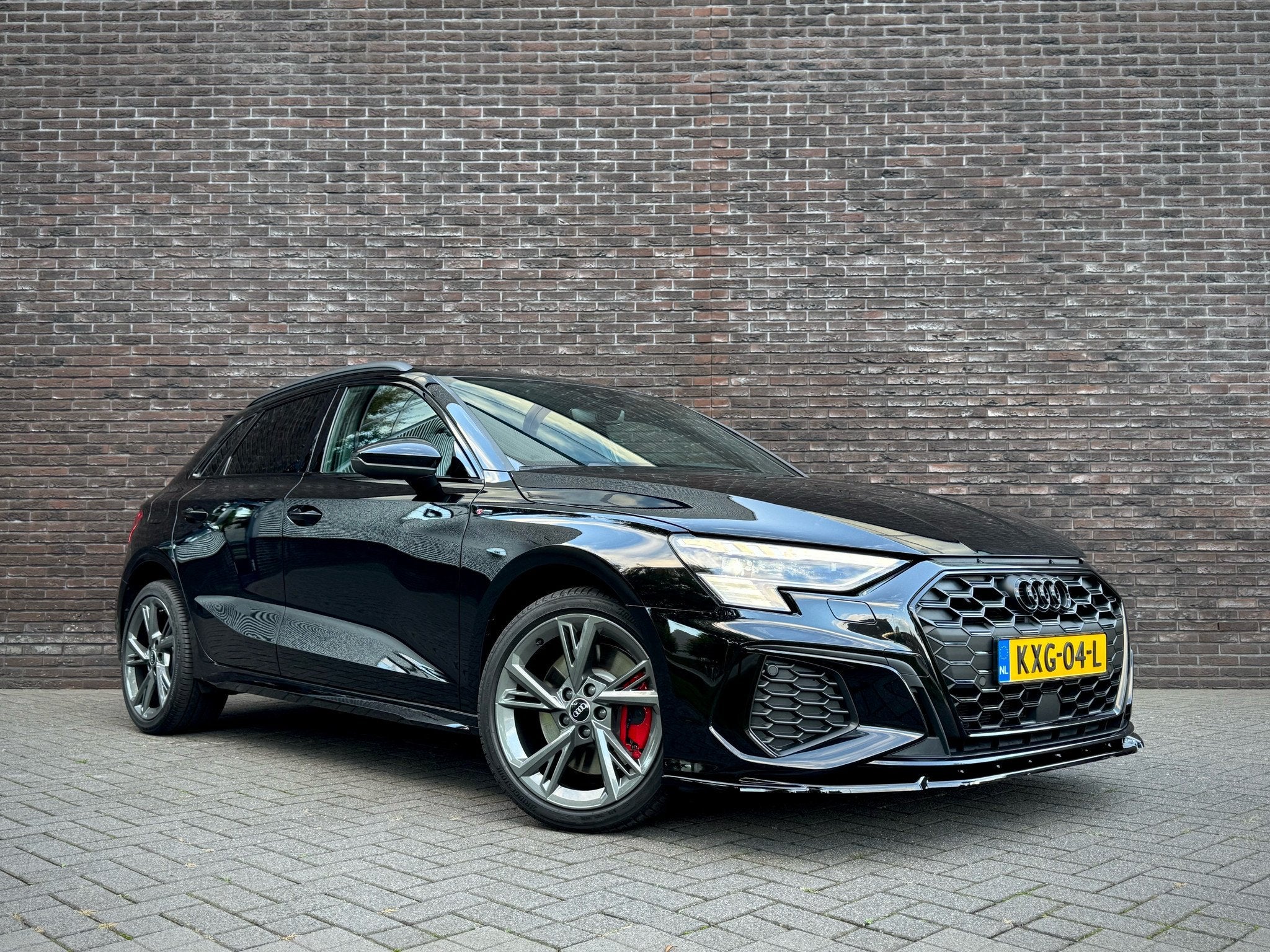 Audi A3 45 TFSIe S-LINE MATRIX LED | RS STOELEN | ACC | CAME, 77 km/l, Gebruikt, 4 cilinders, Alcantara