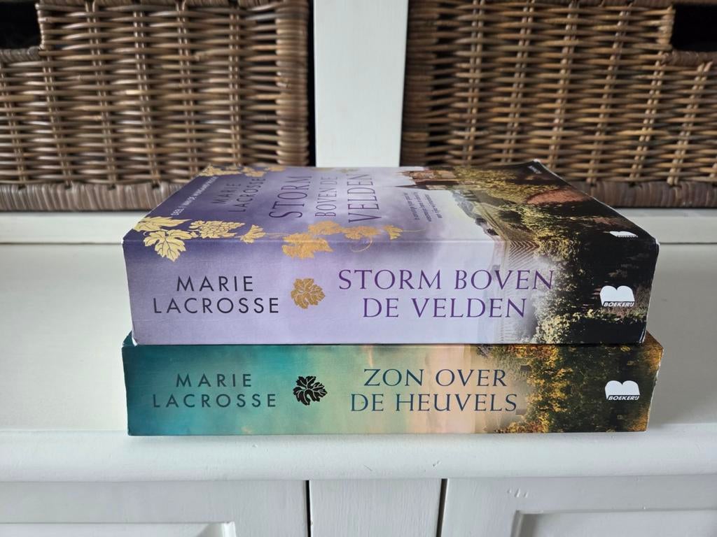 Marie Lacrosse - Wijngaard trilogie, Boeken, Romans, Ophalen of Verzenden, Gelezen