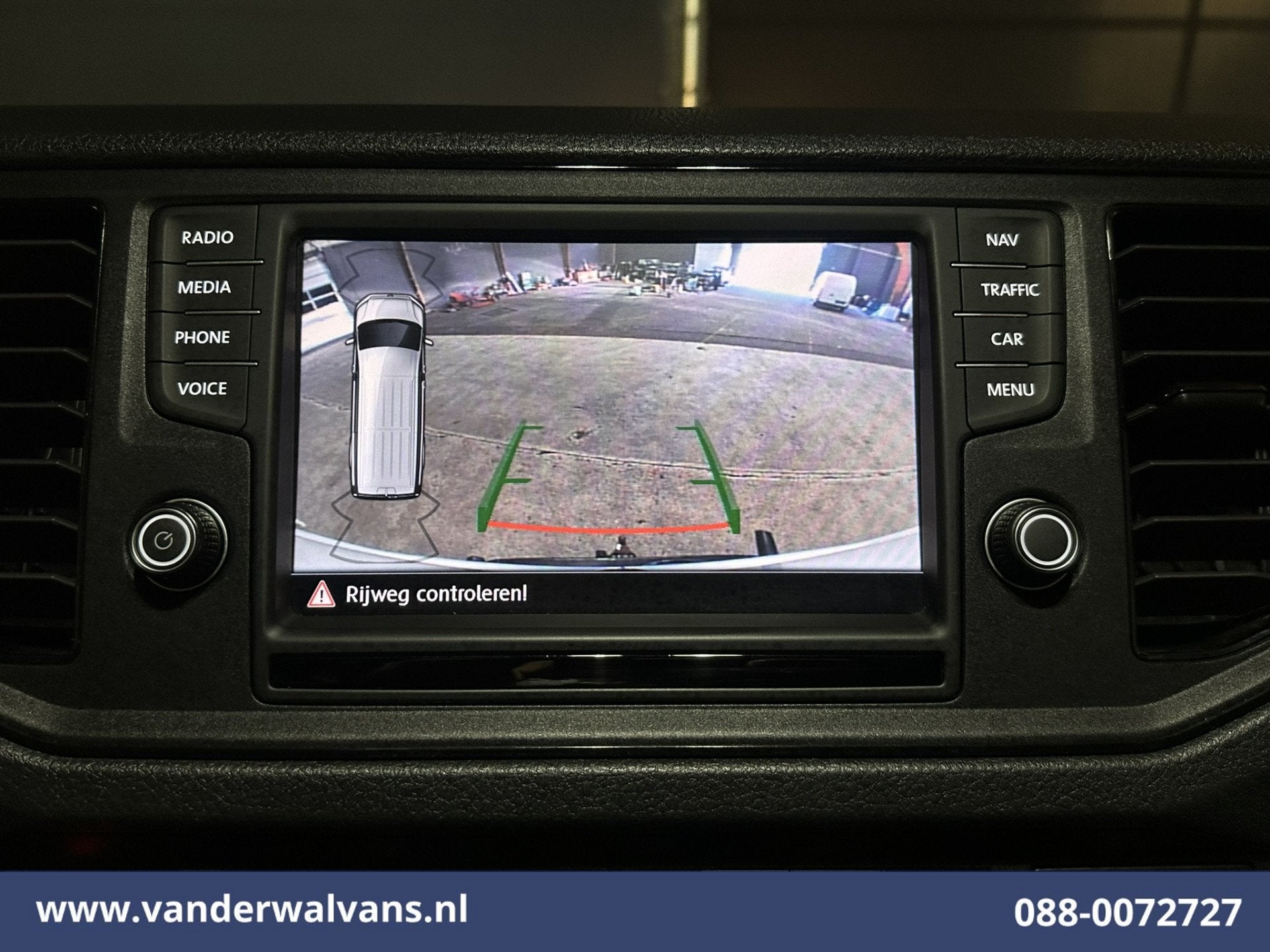 Volkswagen Crafter 2.0 TDI L3H2 L2H1 Euro6 Airco | Camera |, Auto's, Bestelauto's, Voorwielaandrijving, Stof, Gebruikt, 4 cilinders