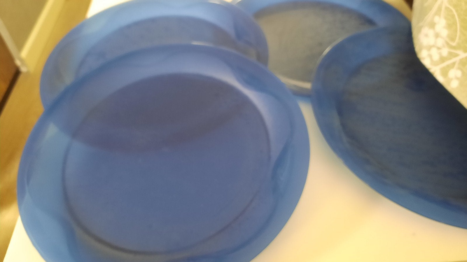 Set van 4 blauwe Tupperware borden, Huis en Inrichting, Keuken | Tupperware, Ophalen of Verzenden, Gebruikt, Blauw, Overige typen
