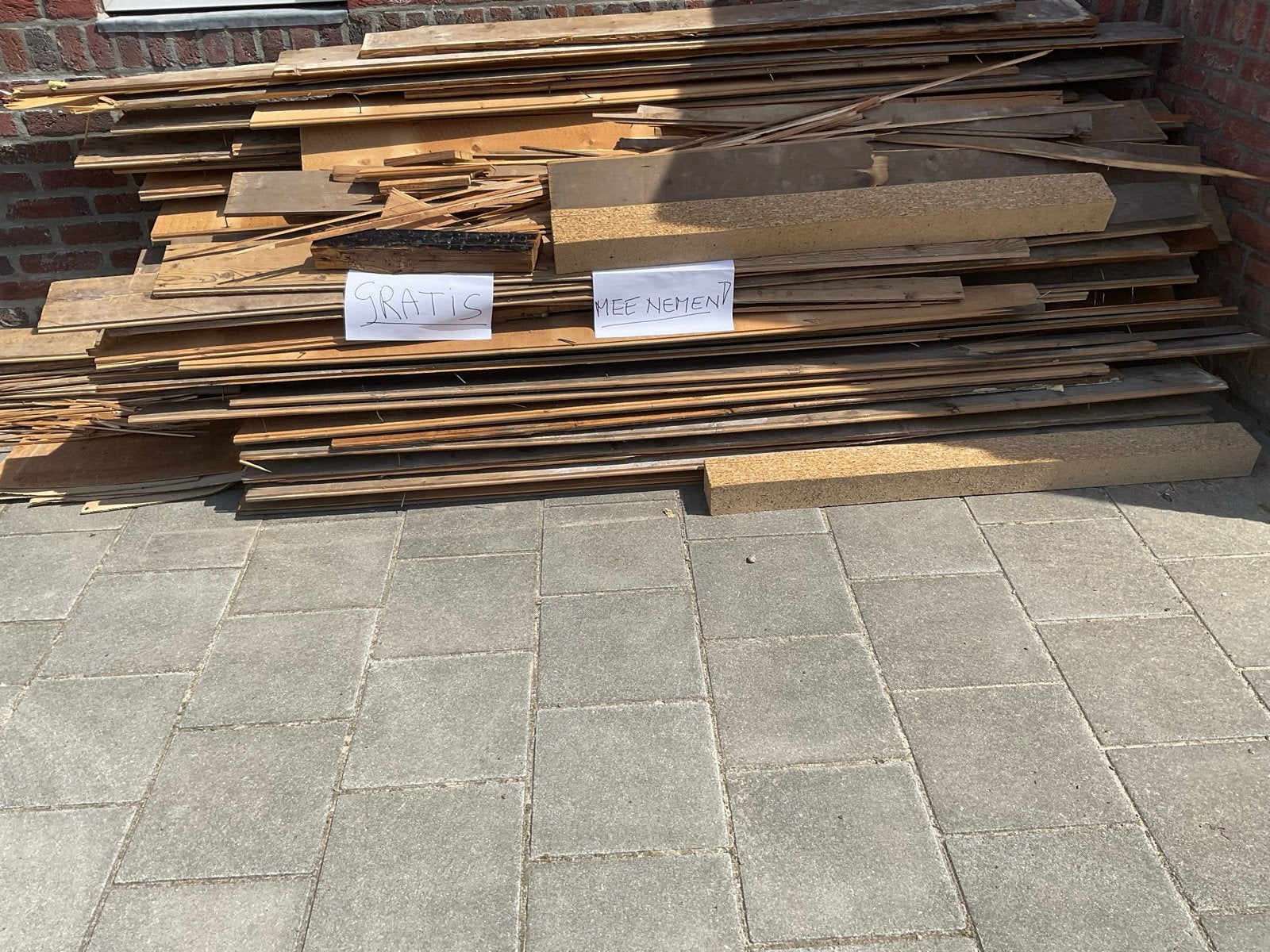 Gratis Houten Planken en Balken - Diverse Maten, Doe-het-zelf en Verbouw, Ophalen, Gebruikt, 25 tot 50 mm, 300 cm of meer