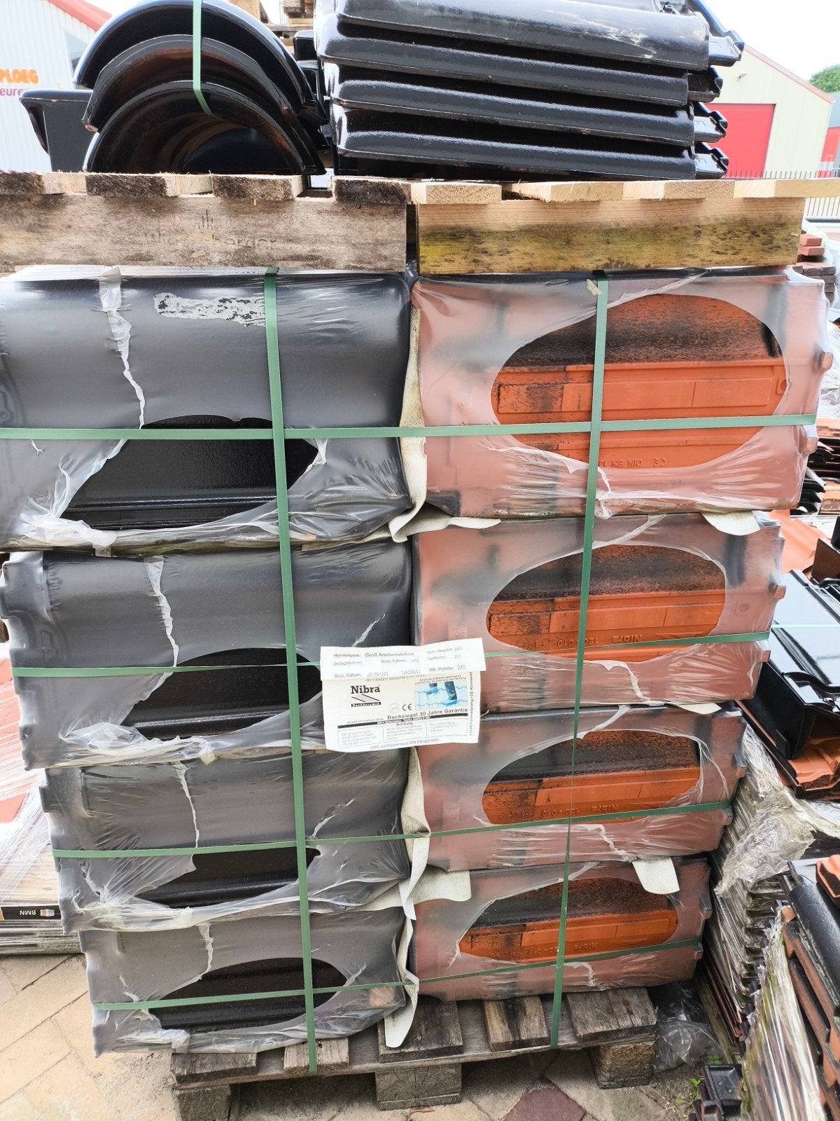 Dakpannen edel engobe, Nibra F10, Doe-het-zelf en Verbouw, Dakpannen en Dakbedekking, Steen of Klei, Zwart, Nieuw, Ophalen of Verzenden