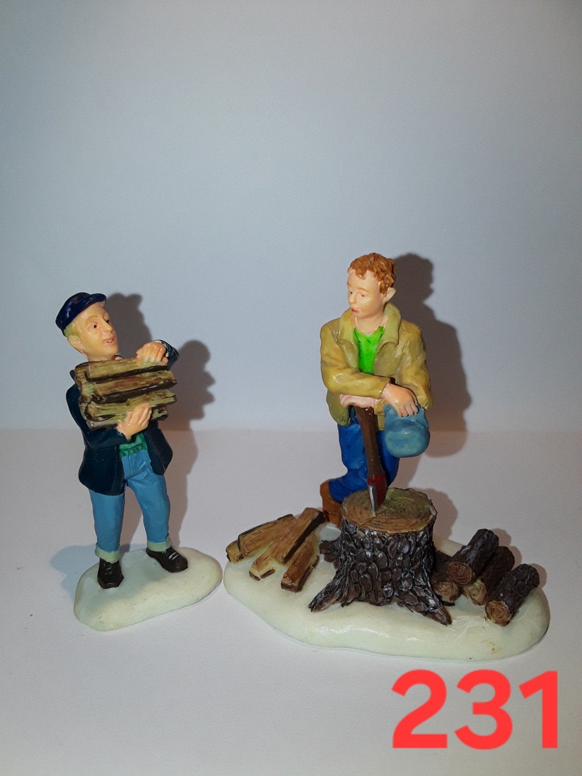 Lemax 02411 helping dad jaar 2000., Diversen, Ophalen of Verzenden