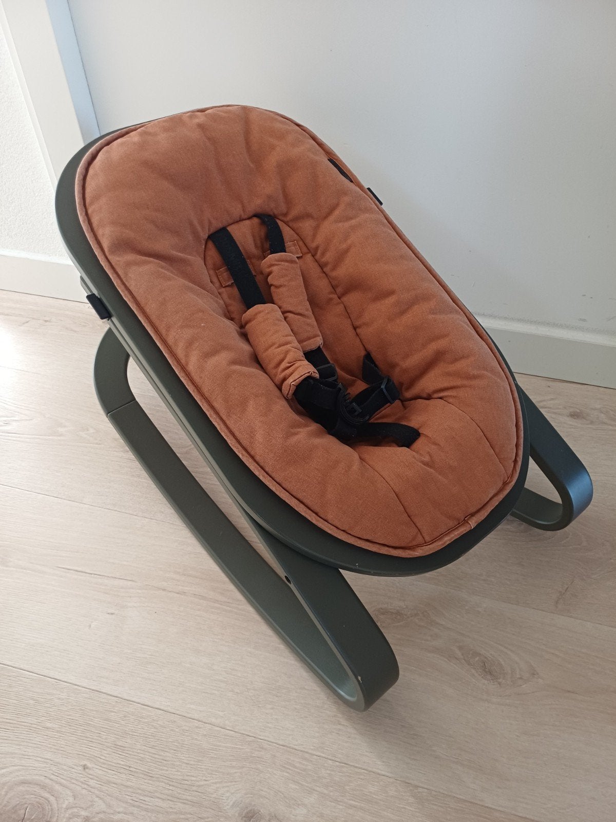 Kidsmill up! Wipstoel met houders voor op stoel., Kinderen en Baby's, Wipstoel, Met gordel(s) of riempje(s), Zo goed als nieuw