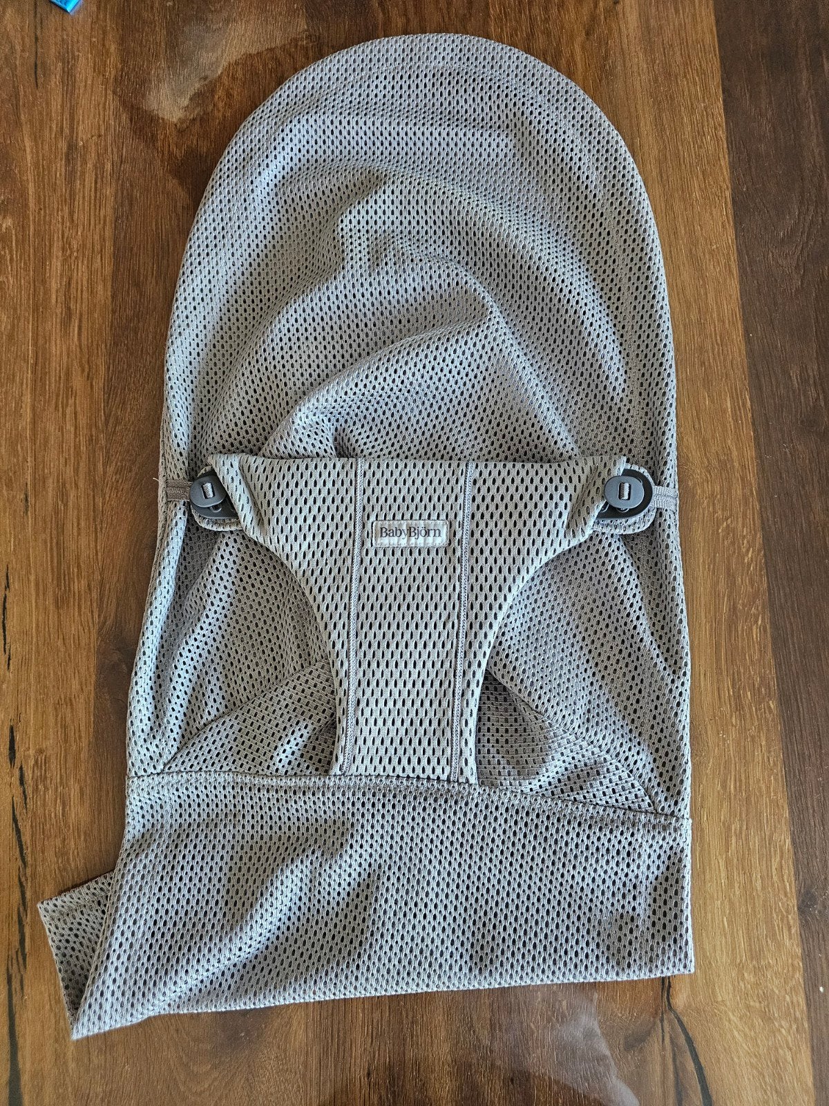 Babybjörn Wipstoel Mesh Hoes, Kulladalsgatan 15, 331 53 Värnamo, Zweden, Buik of Rug, Ophalen of Verzenden, Zo goed als nieuw