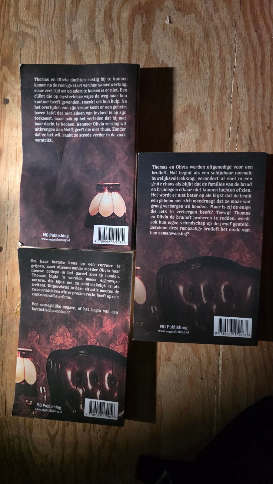 Thomas en Olivia: Mysterieuze Thrillerset (3 boeken), Ophalen of Verzenden, Gelezen, Onbekend