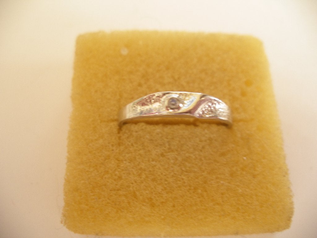 Een mooie Zil;veren Fantasie Ring met 1 Zirkonia steentje, Verzenden, Zilver, Ring