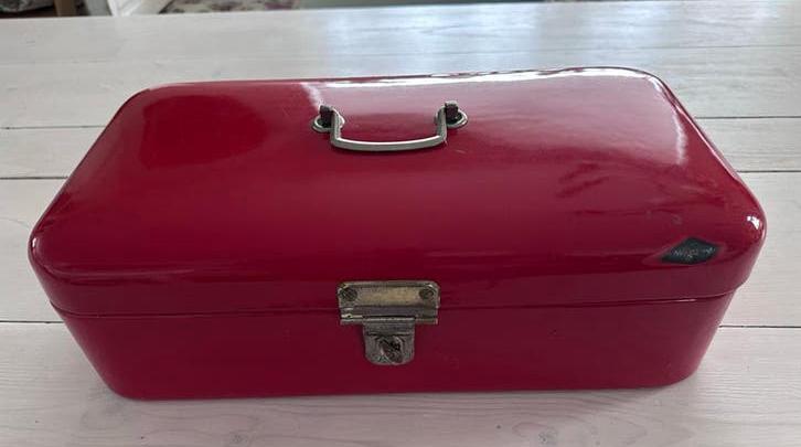 Vintage Rode Emaille Broodtrommel met Handvat, Ophalen of Verzenden