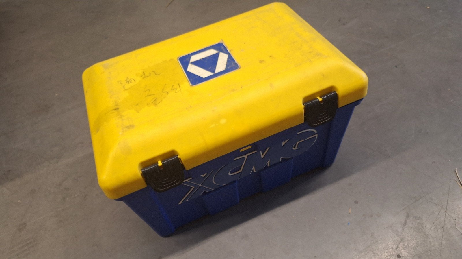 Waterdichte opbergbox, Doe-het-zelf en Verbouw, Kratten en Dozen, Ophalen, Minder dan 40 cm, Doos, Minder dan 35 cm