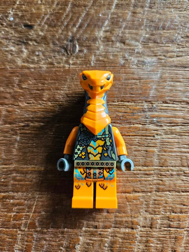 Lego Ninjago Slang Minifiguur - Oranje, Kinderen en Baby's, Speelgoed | Duplo en Lego, Verzenden, Zo goed als nieuw, Losse stenen