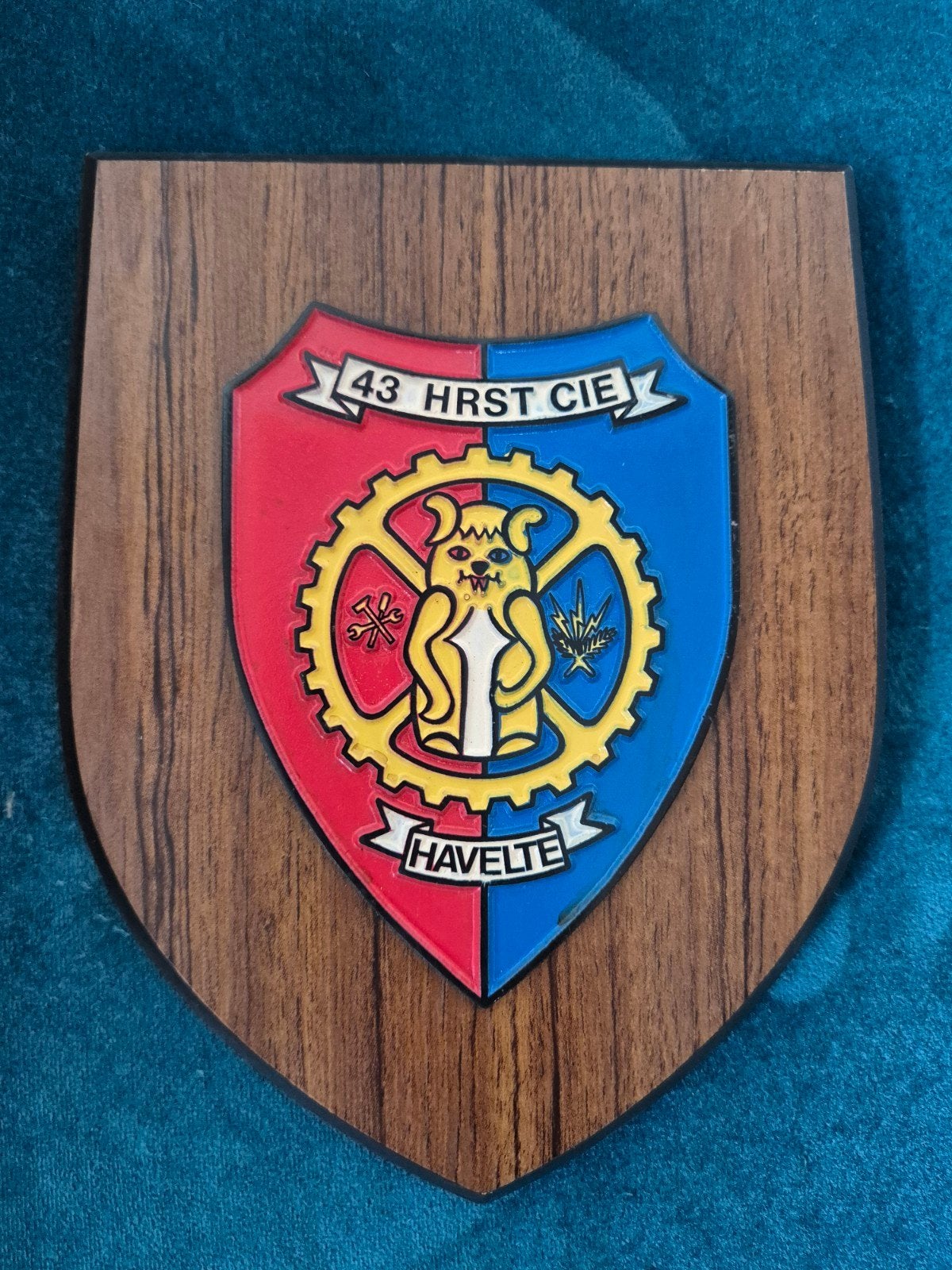 Wapenschild 43 Herstel Compagnie HRST CIE, Verzamelen, Verzenden, Landmacht, Nederland, Embleem of Badge